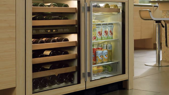 subzero undercounter beverage center